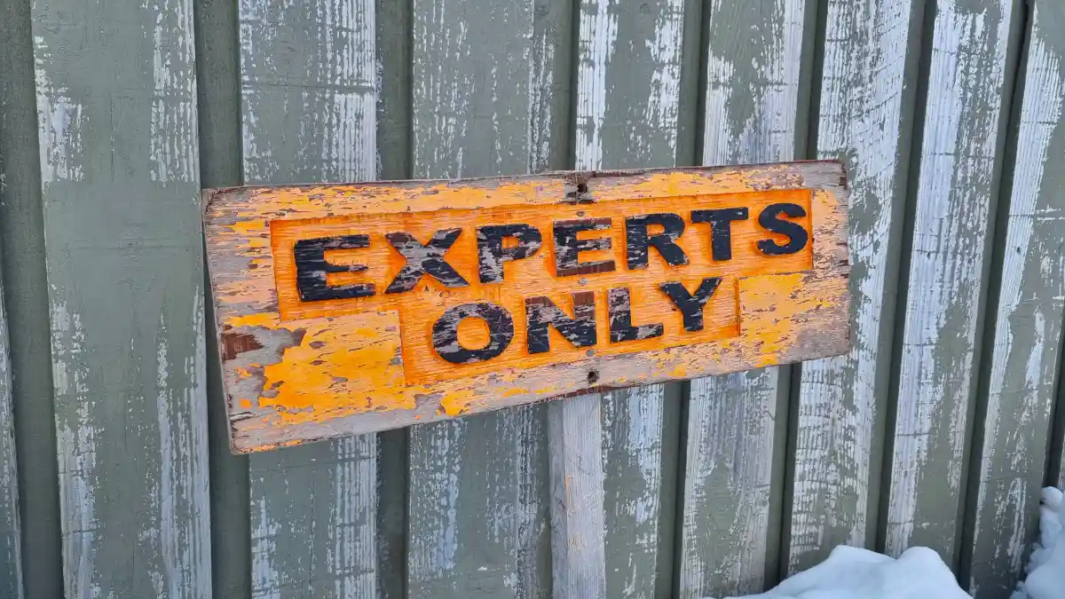 experts only sign